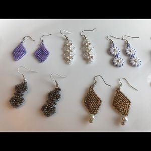Hand beaded earrings set!
